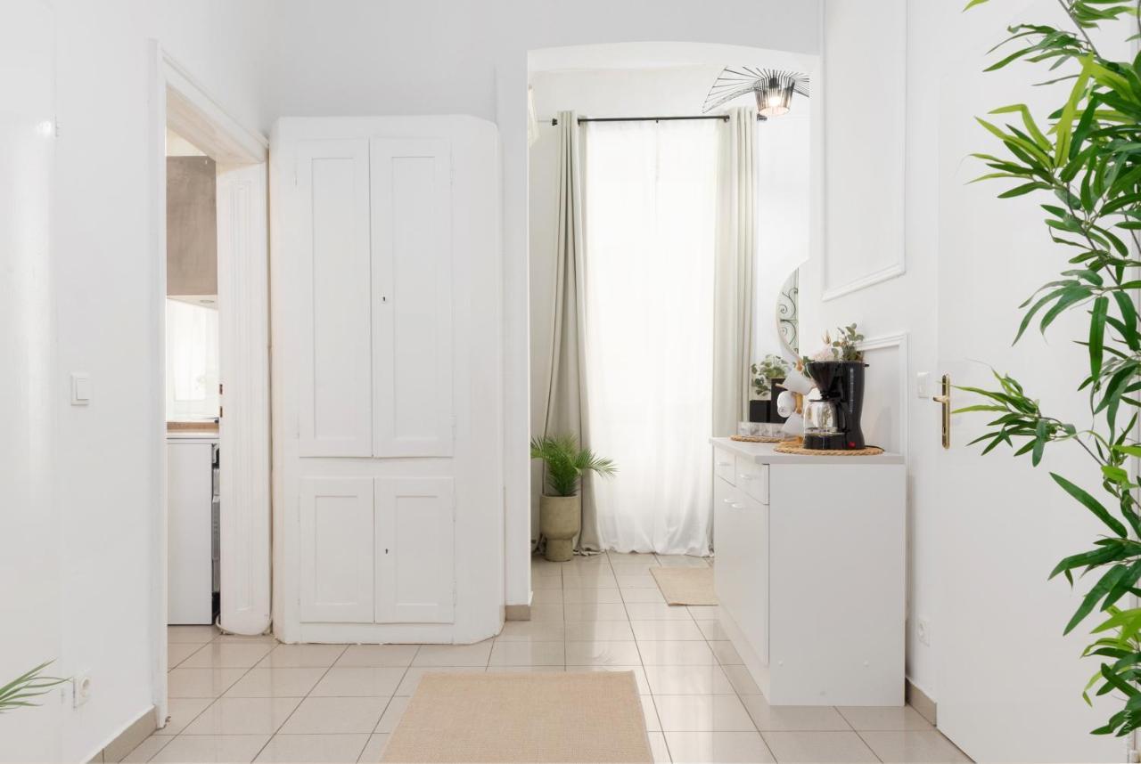 Designer Apartments Near Schoenbrunn Vienna Exterior photo